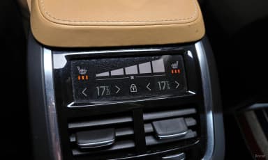 S90