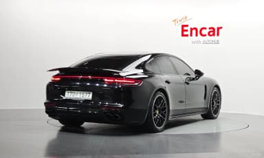 Panamera (971)