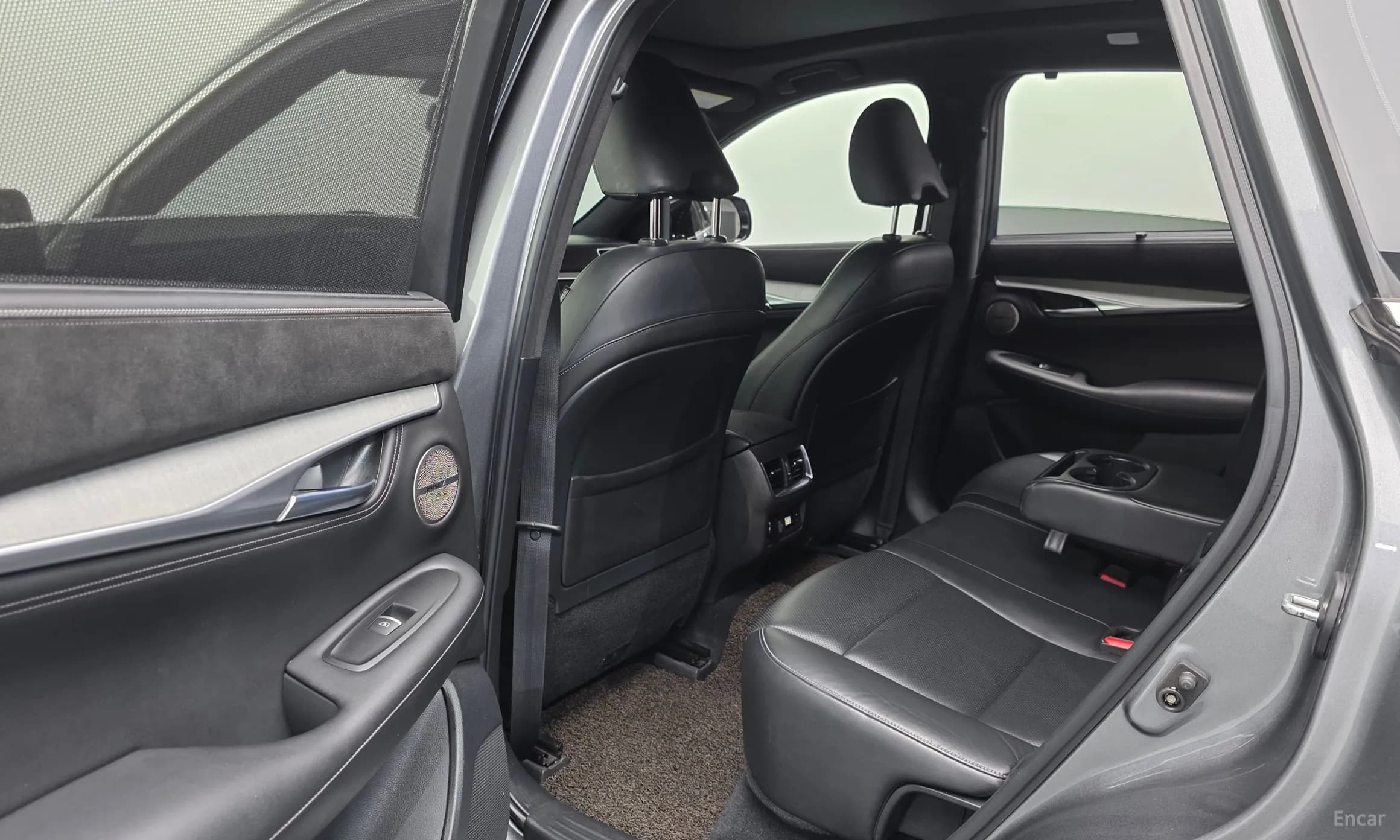 QX50 (P71A)