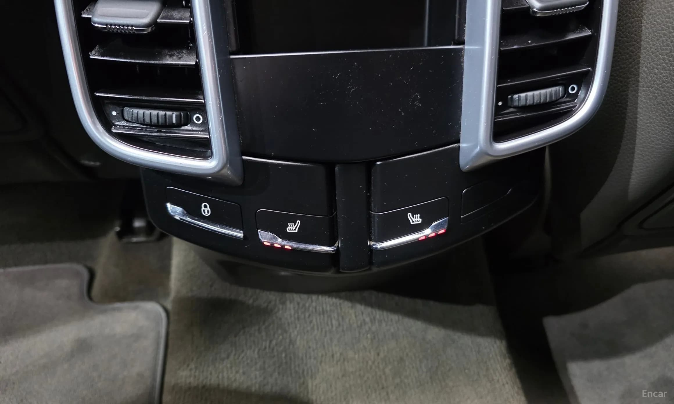 New Cayenne
