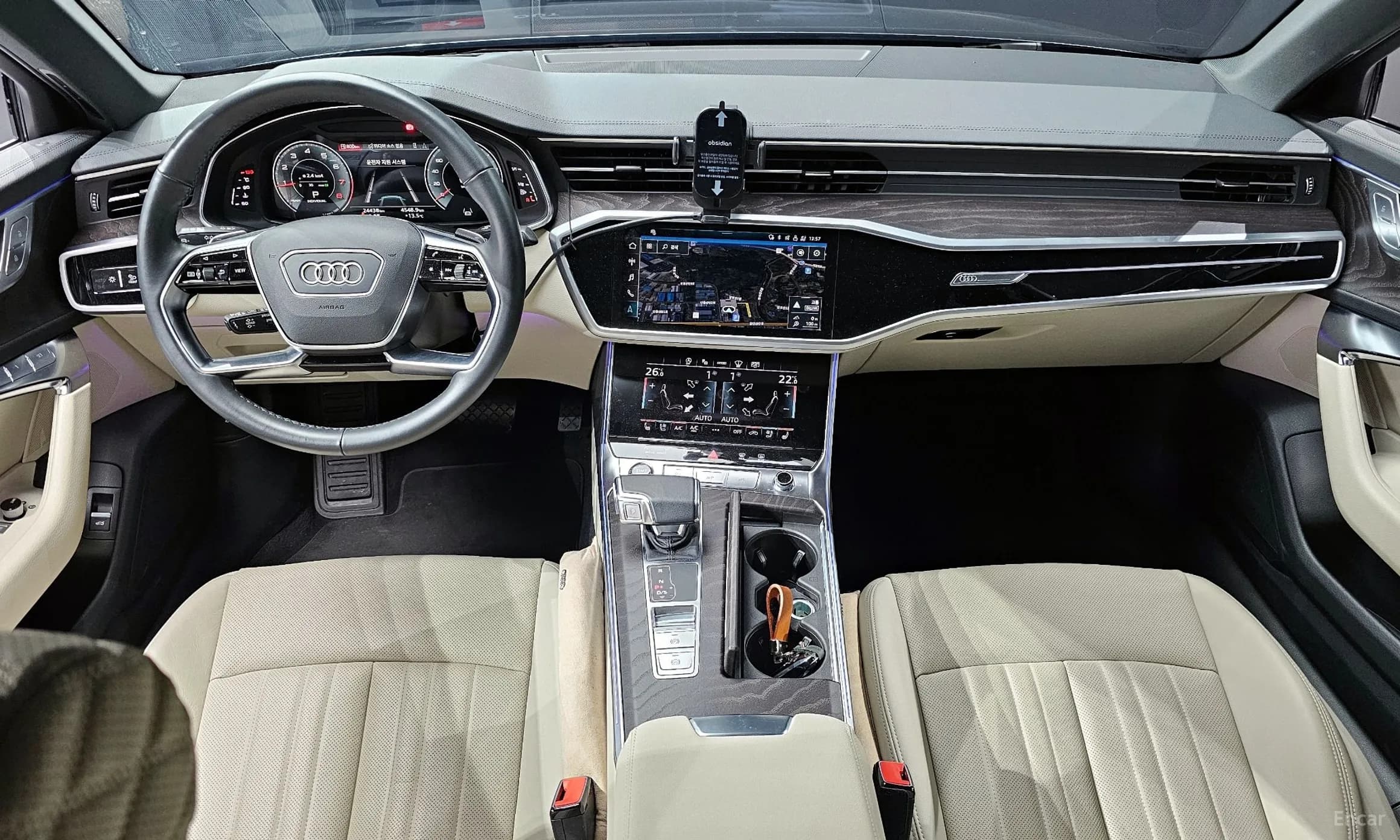 A6 (C8)