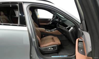 X6 (G06)