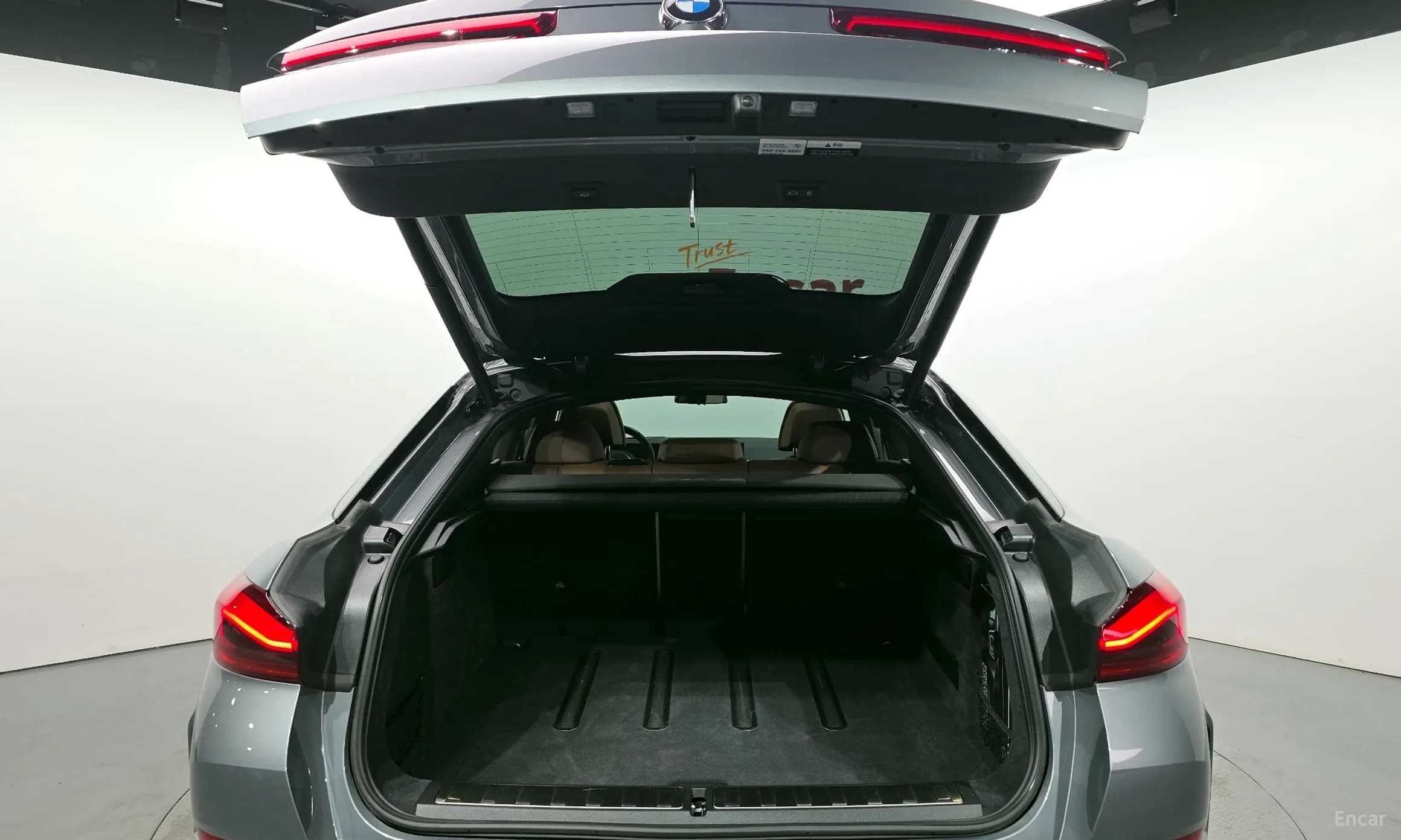 X6 (G06)