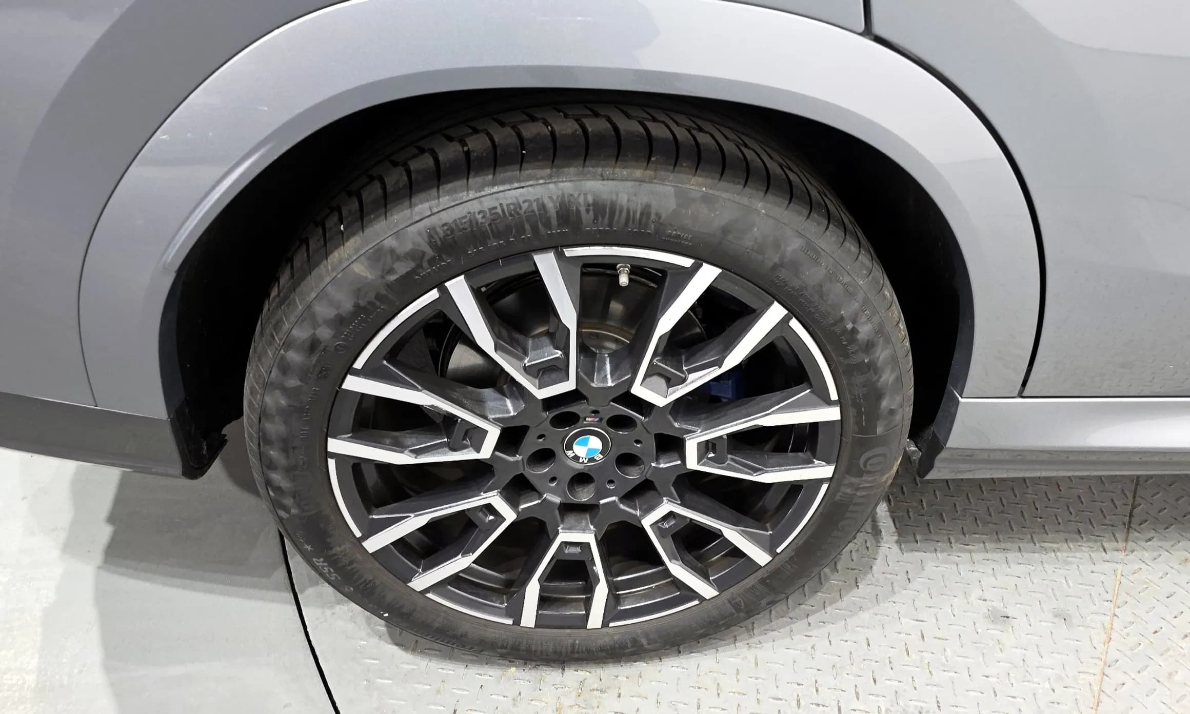 X6 (G06)