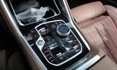 X6 (G06)