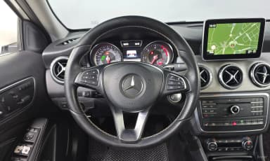 GLA-Class X156
