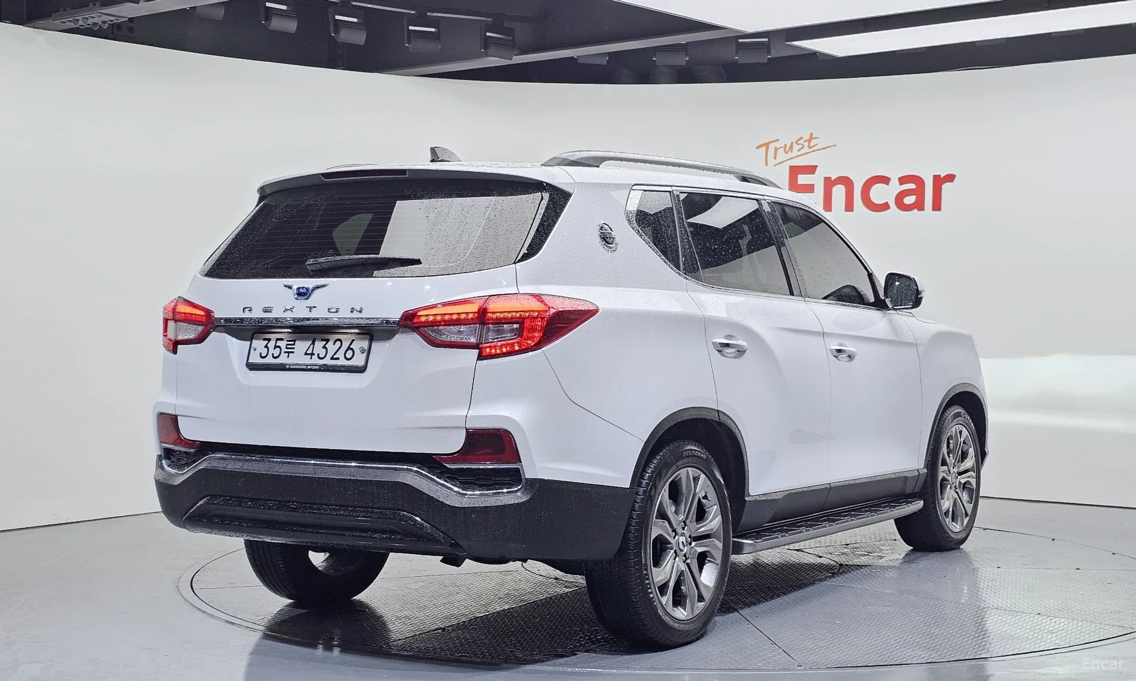G4 Rexton
