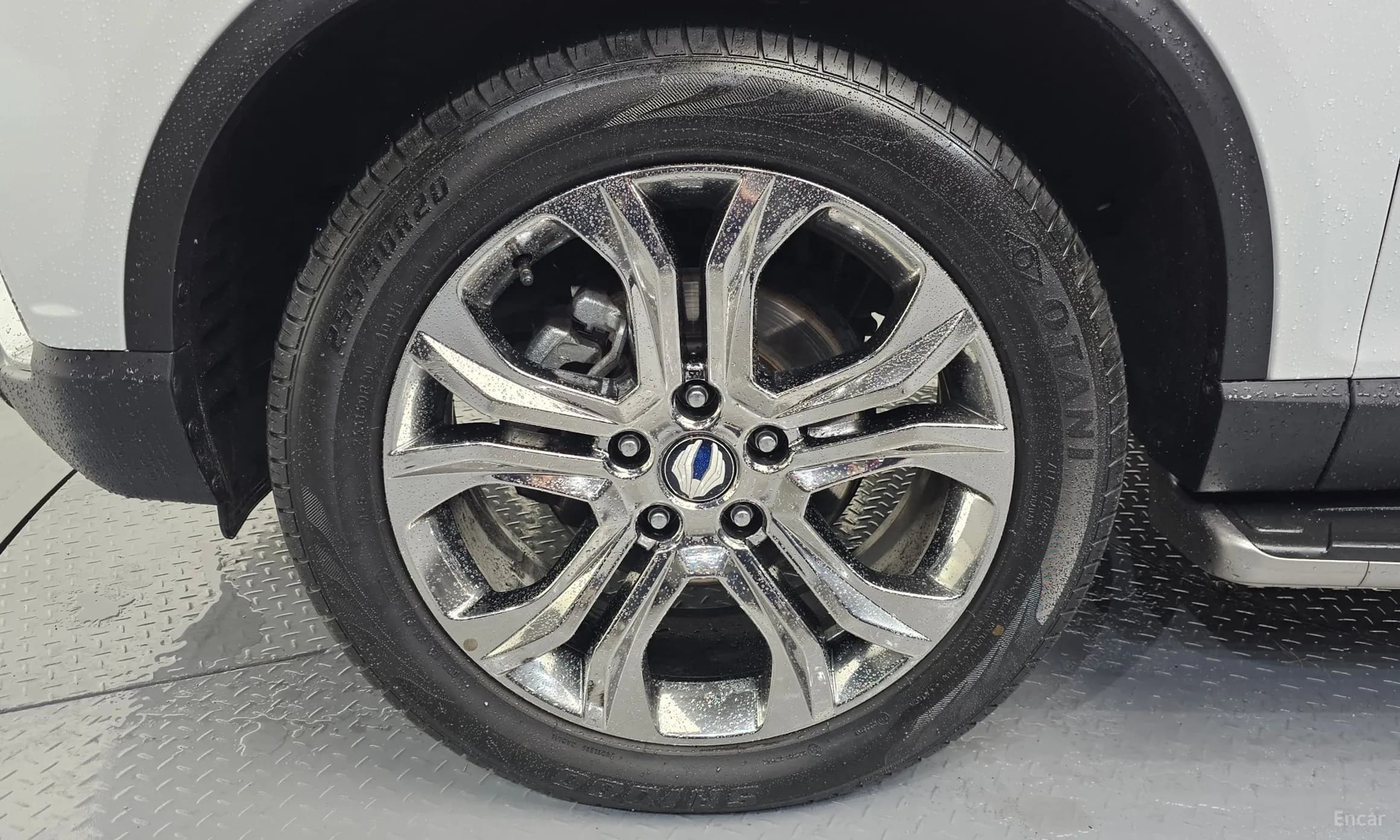 G4 Rexton