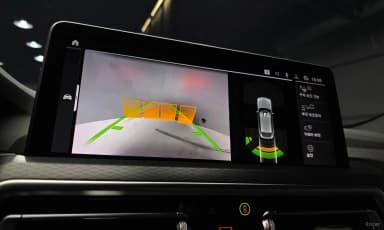 X4 (G02)
