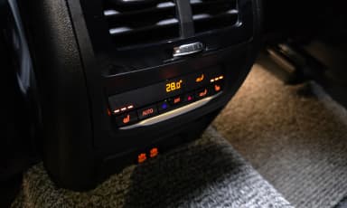X4 (G02)