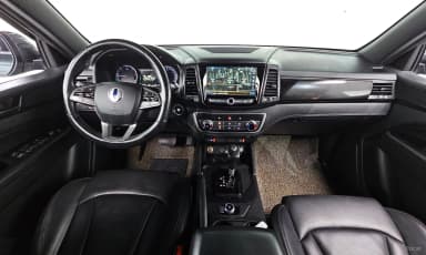 Rexton Sports Khan