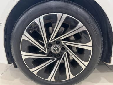 E-Class W214