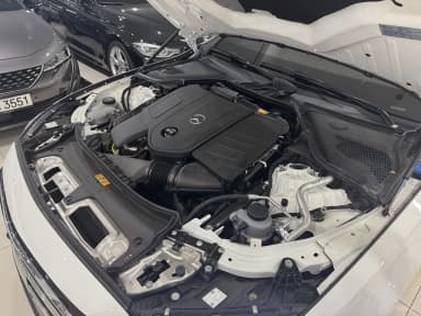 E-Class W214