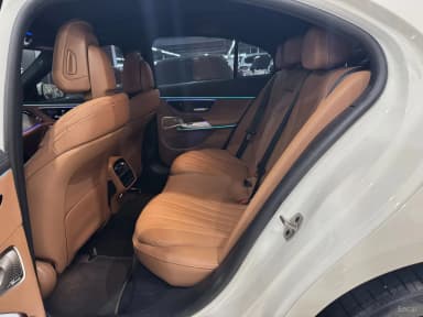 E-Class W214
