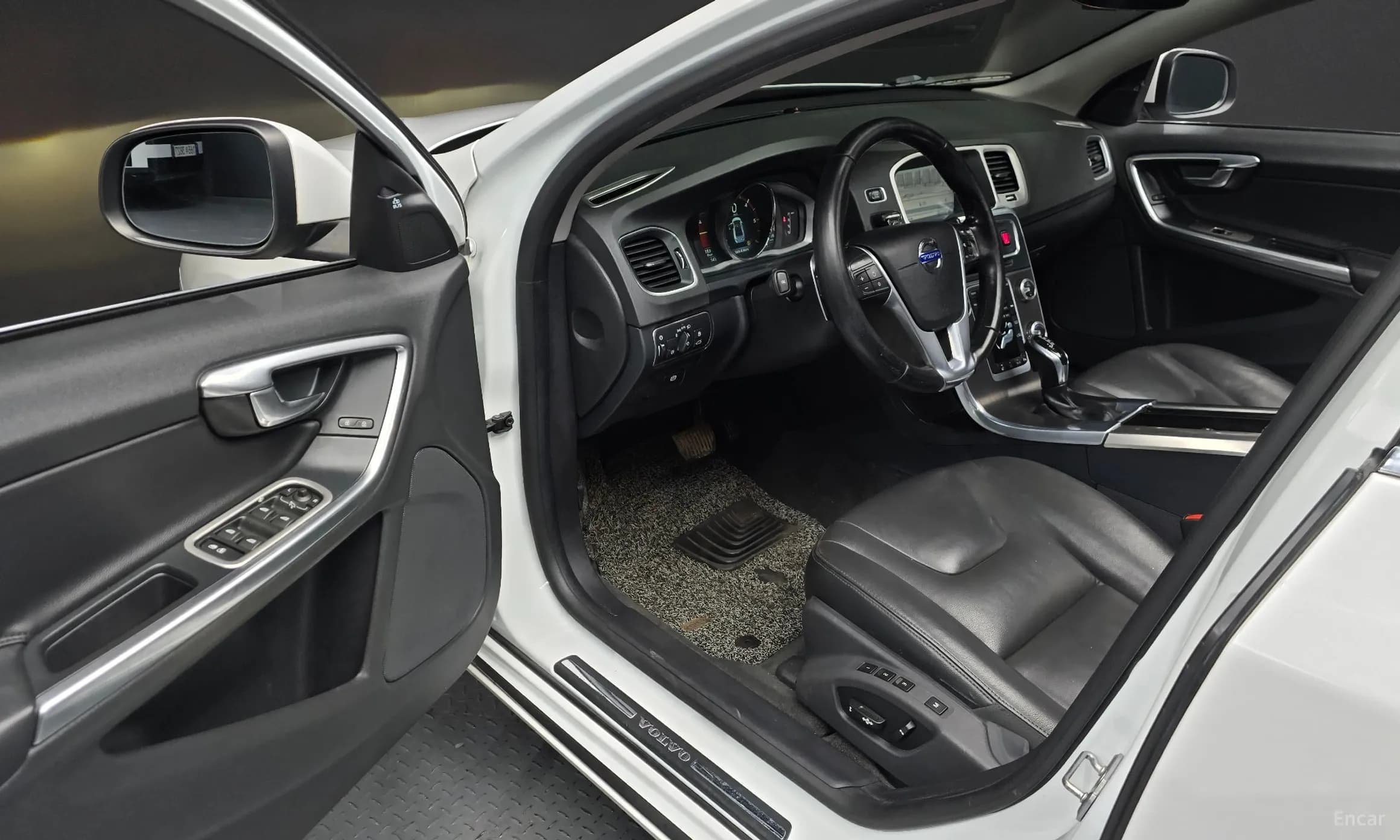S60
