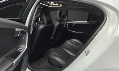 S60