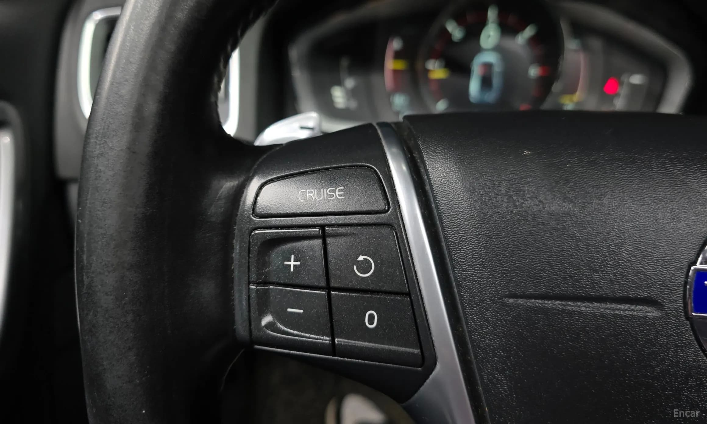 S60
