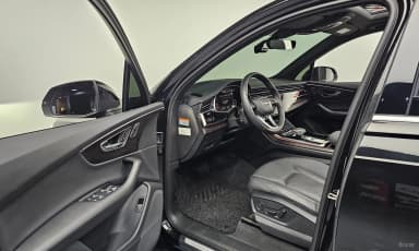 Q7 (4M)