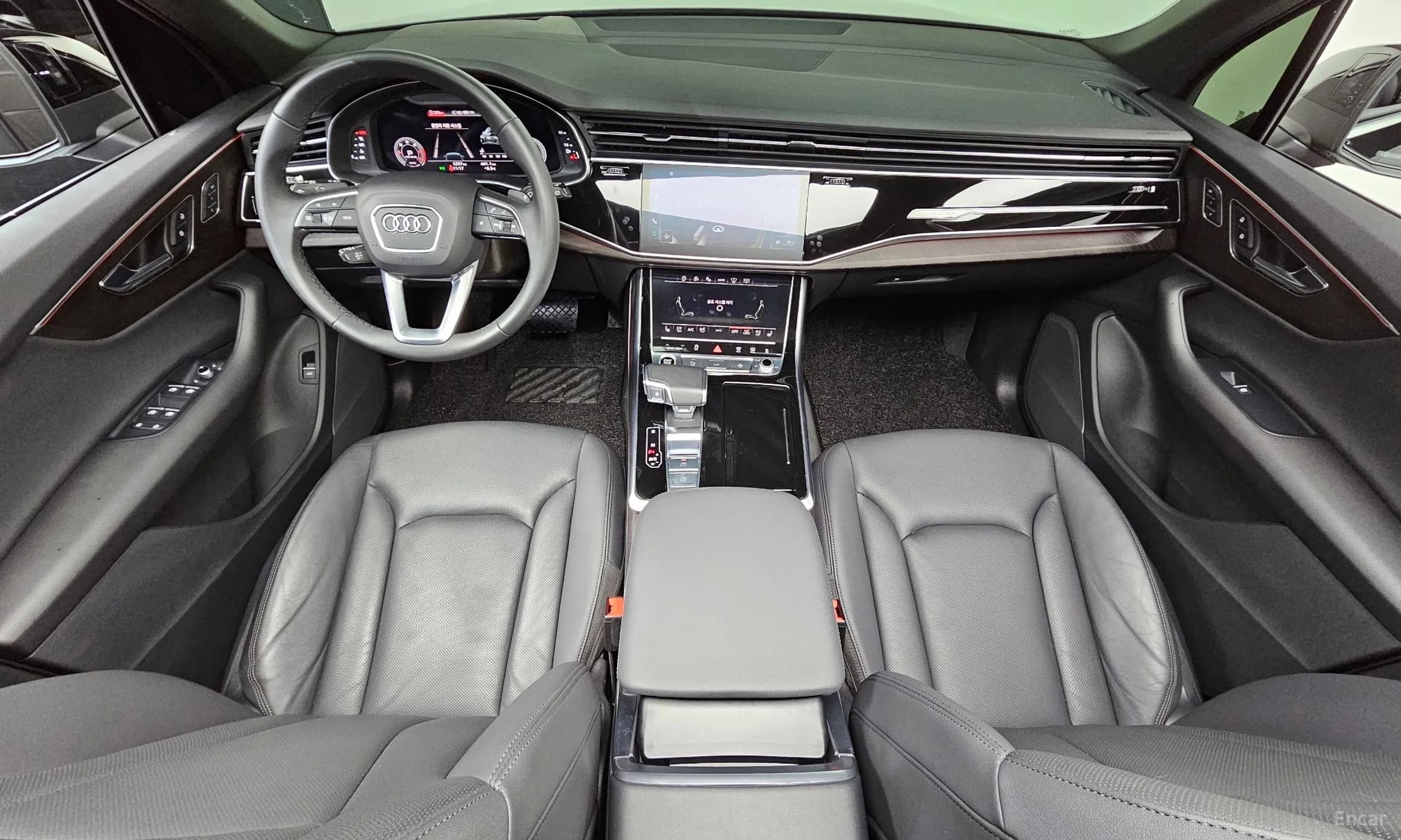 Q7 (4M)