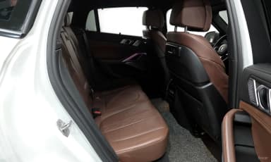X6 (G06)