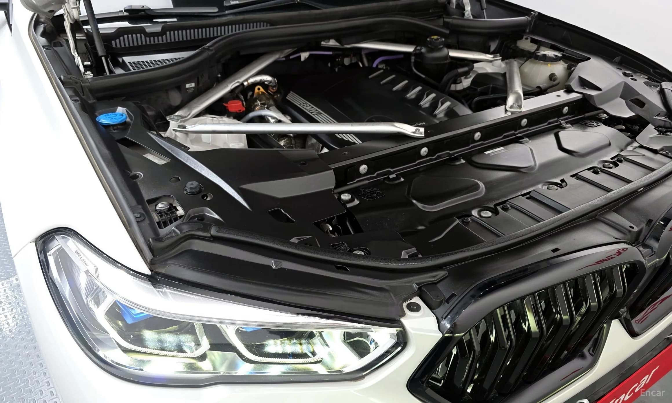 X6 (G06)