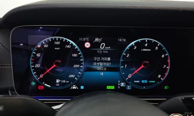E-Class W213