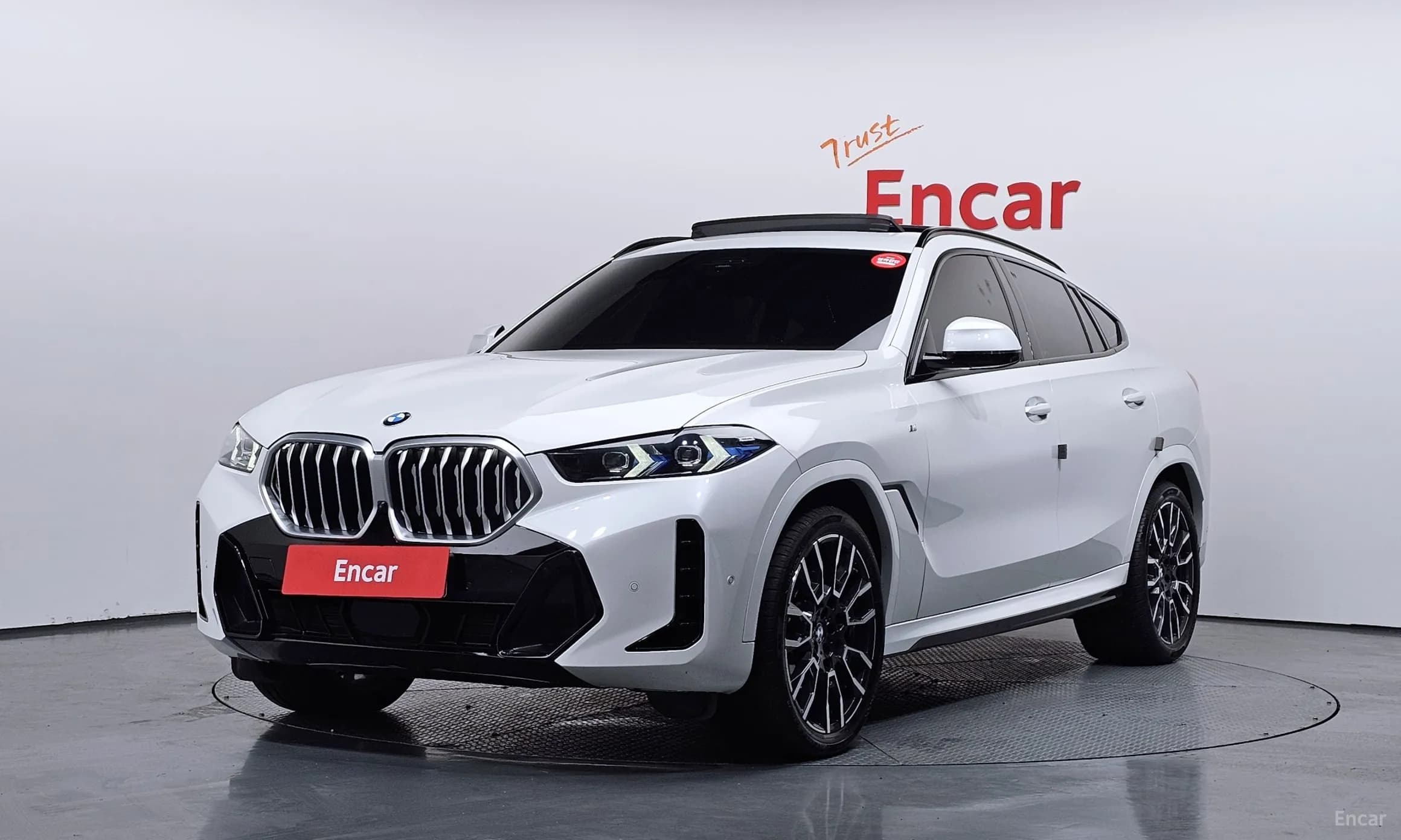 X6 (G06)