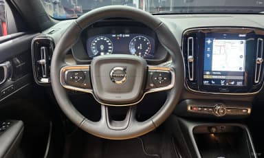 XC40