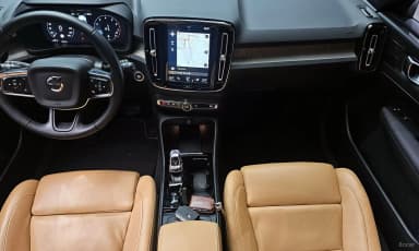XC40