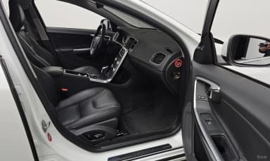 S60