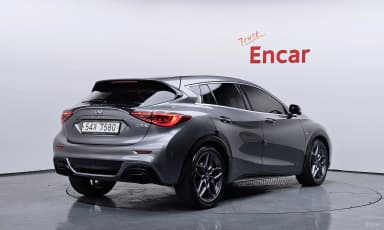 Q30