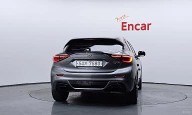Q30