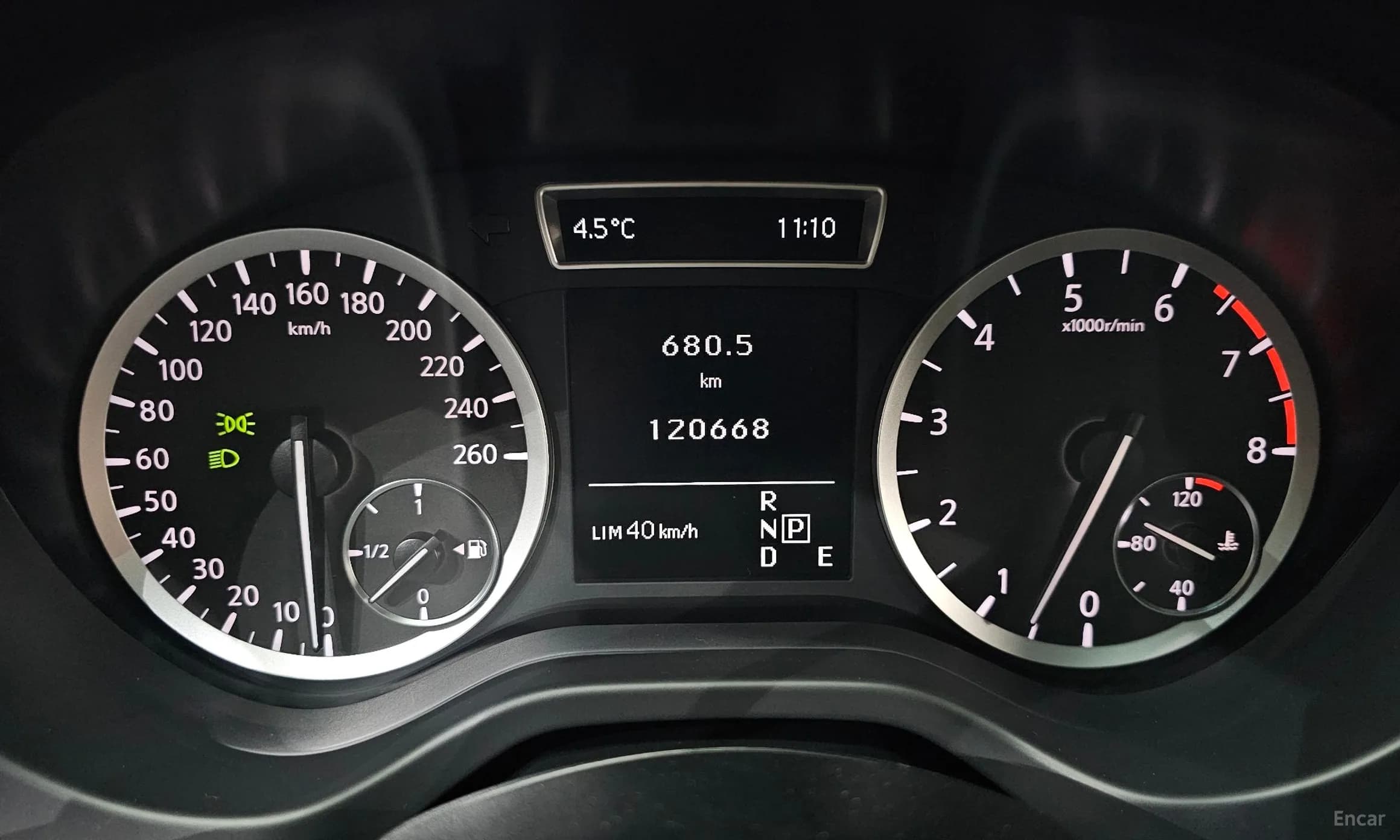 Q30