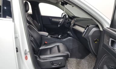 XC40