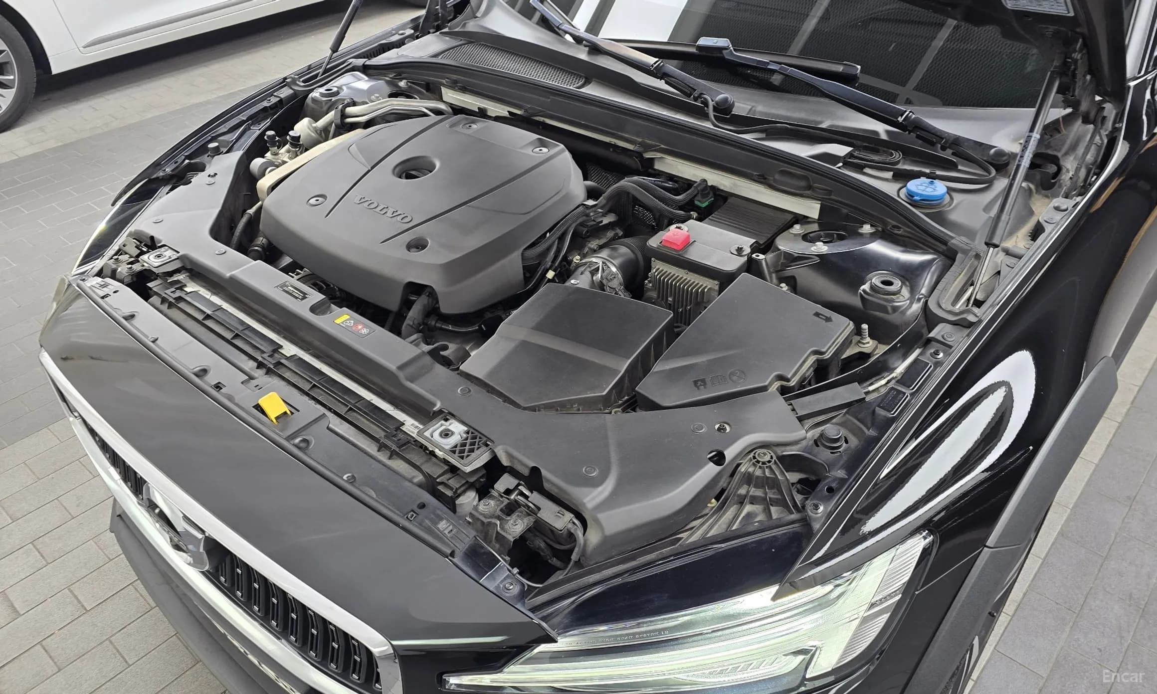 V60 Cross-Country 2nd Generation