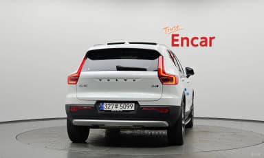 XC40
