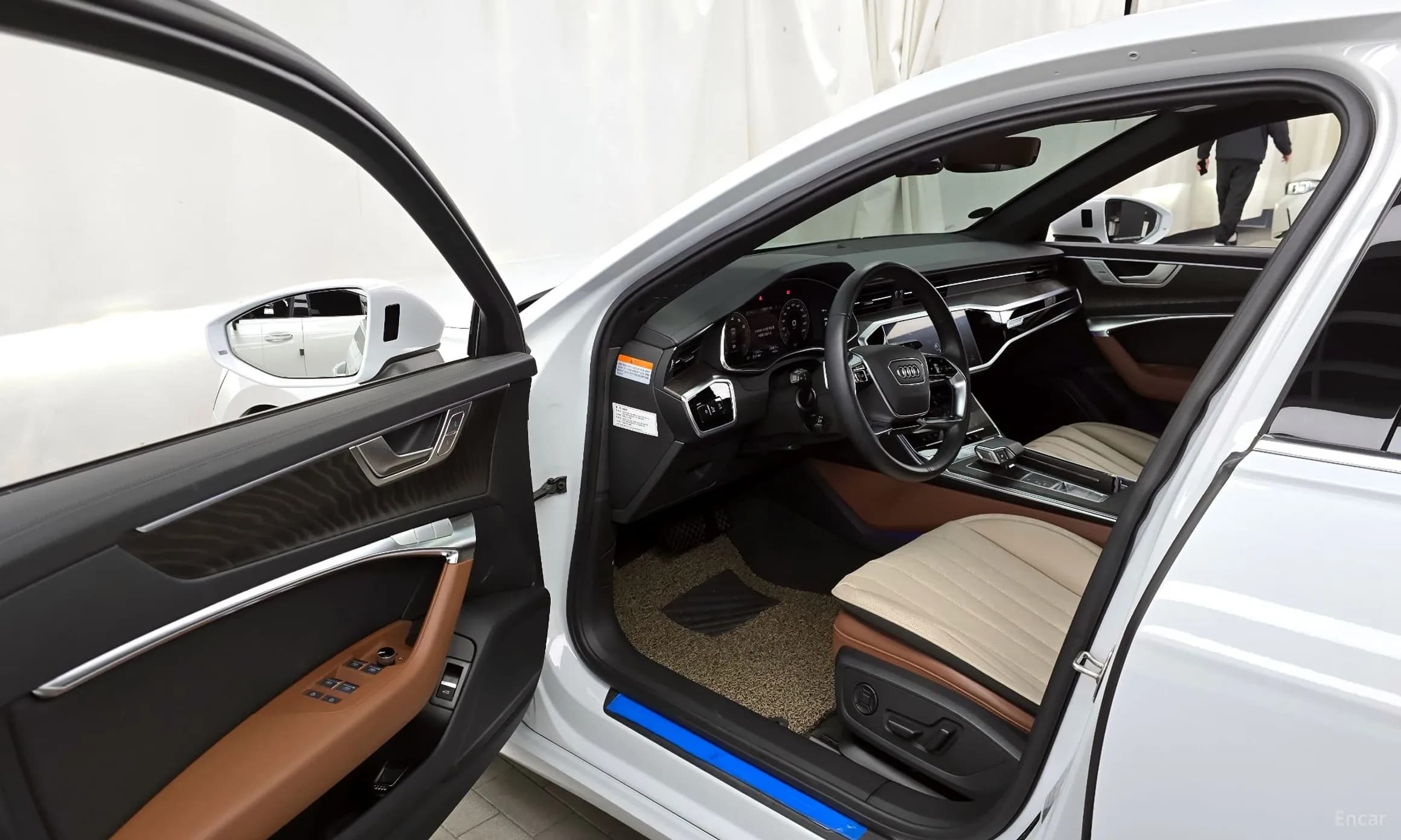 A6 (C8)