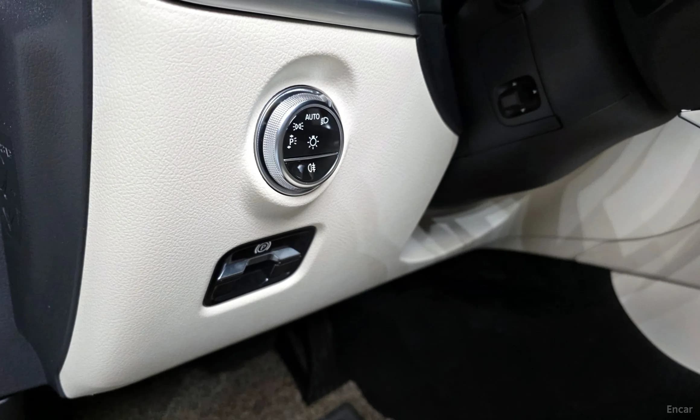 C-Class W206