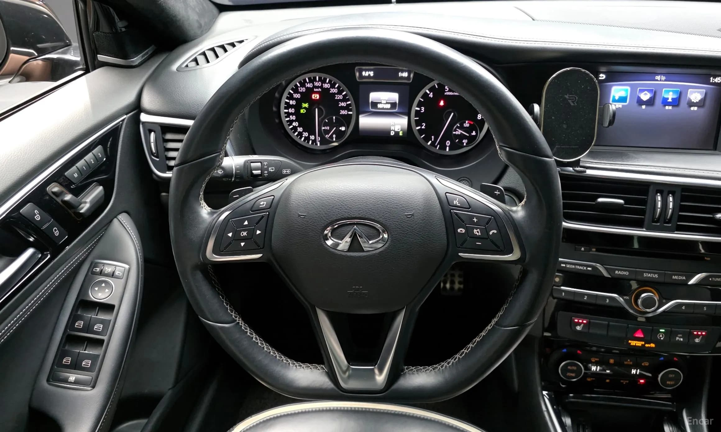 Q30