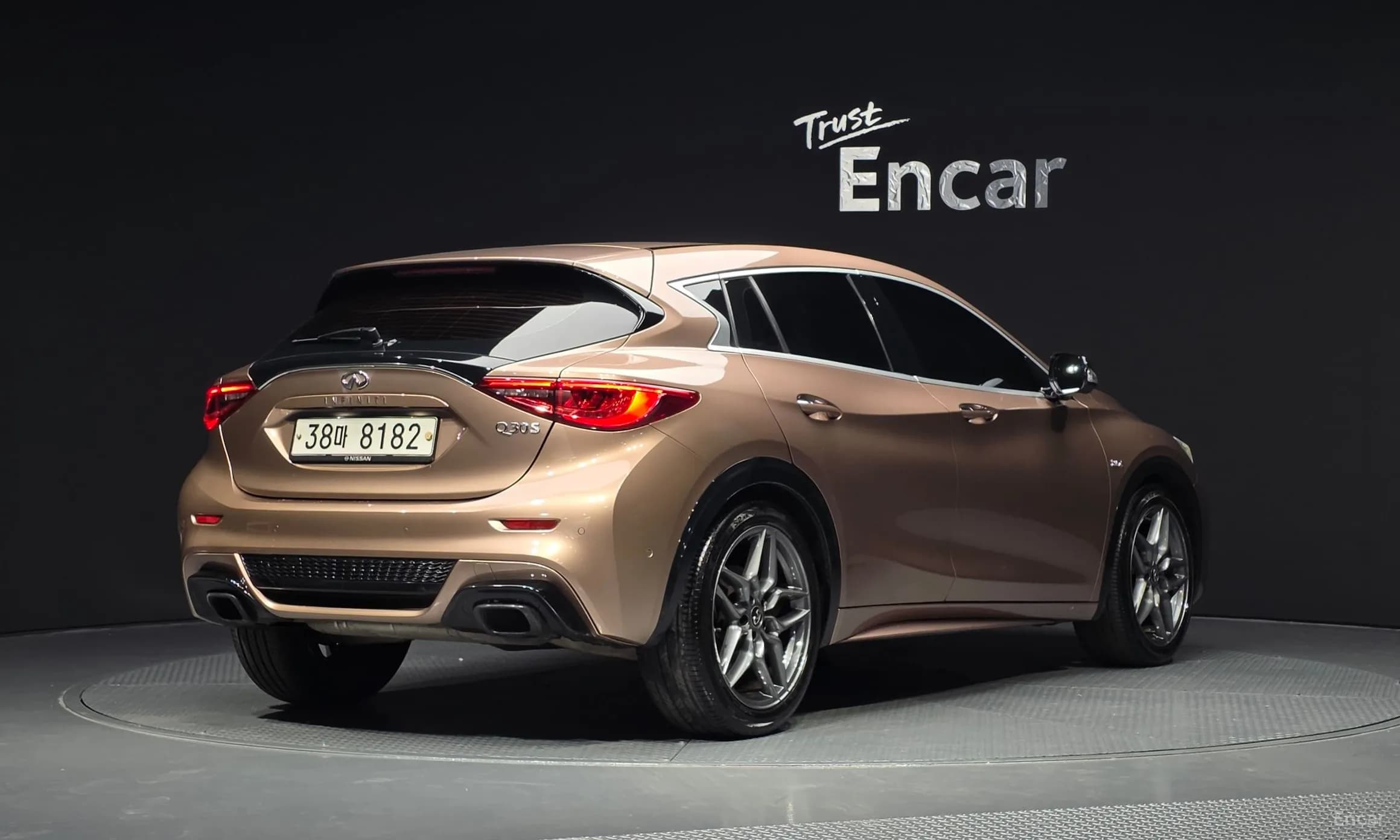 Q30