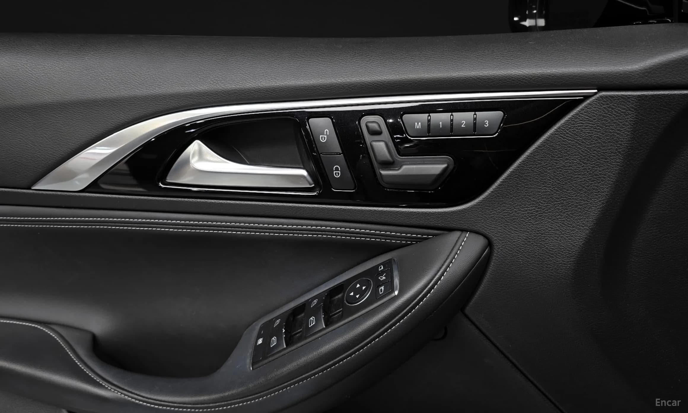 Q30