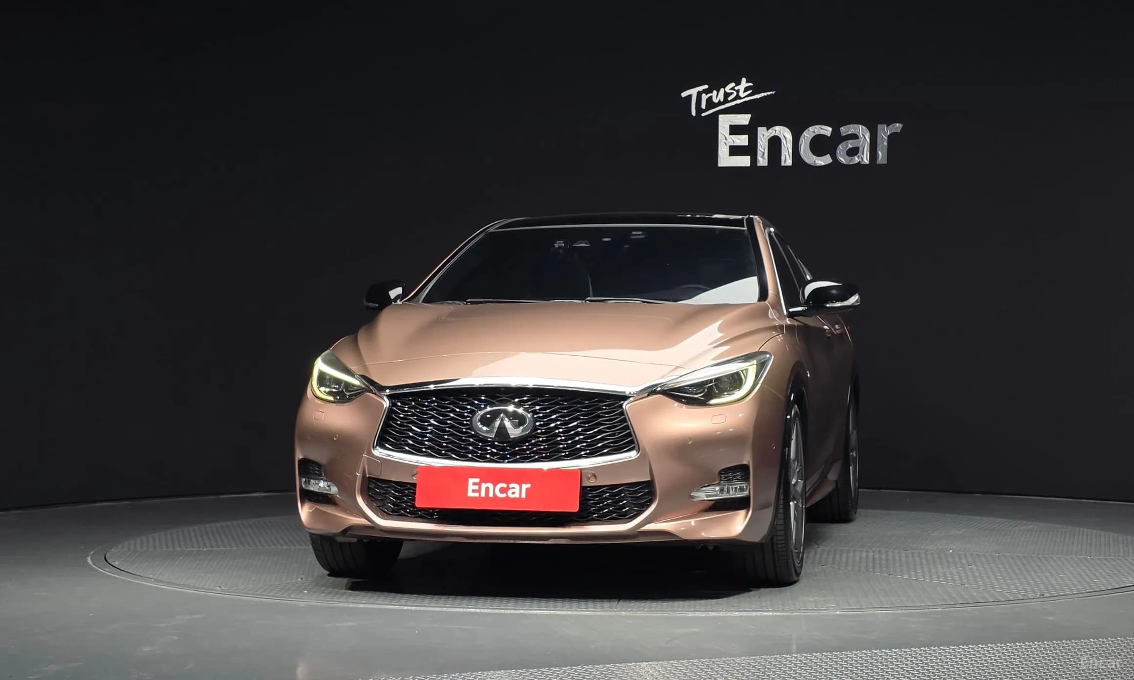 Q30