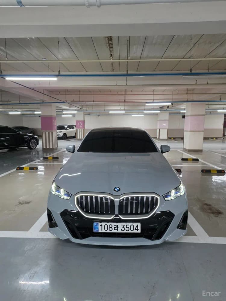 5 Series (G60)