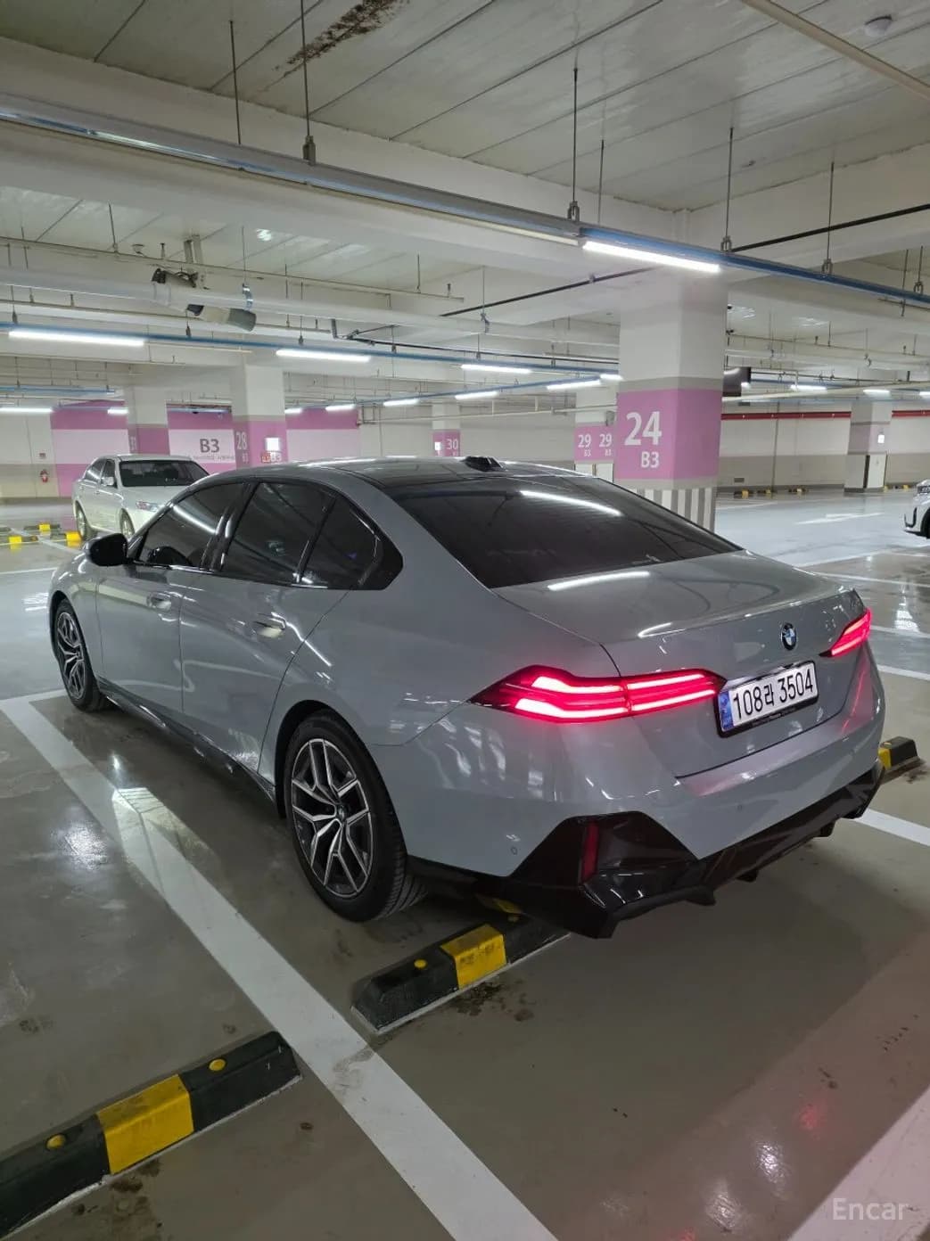 5 Series (G60)