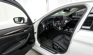 5 Series (G30)