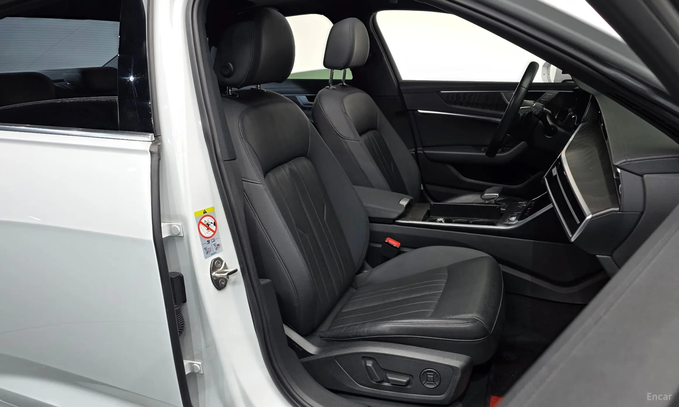 A6 (C8)