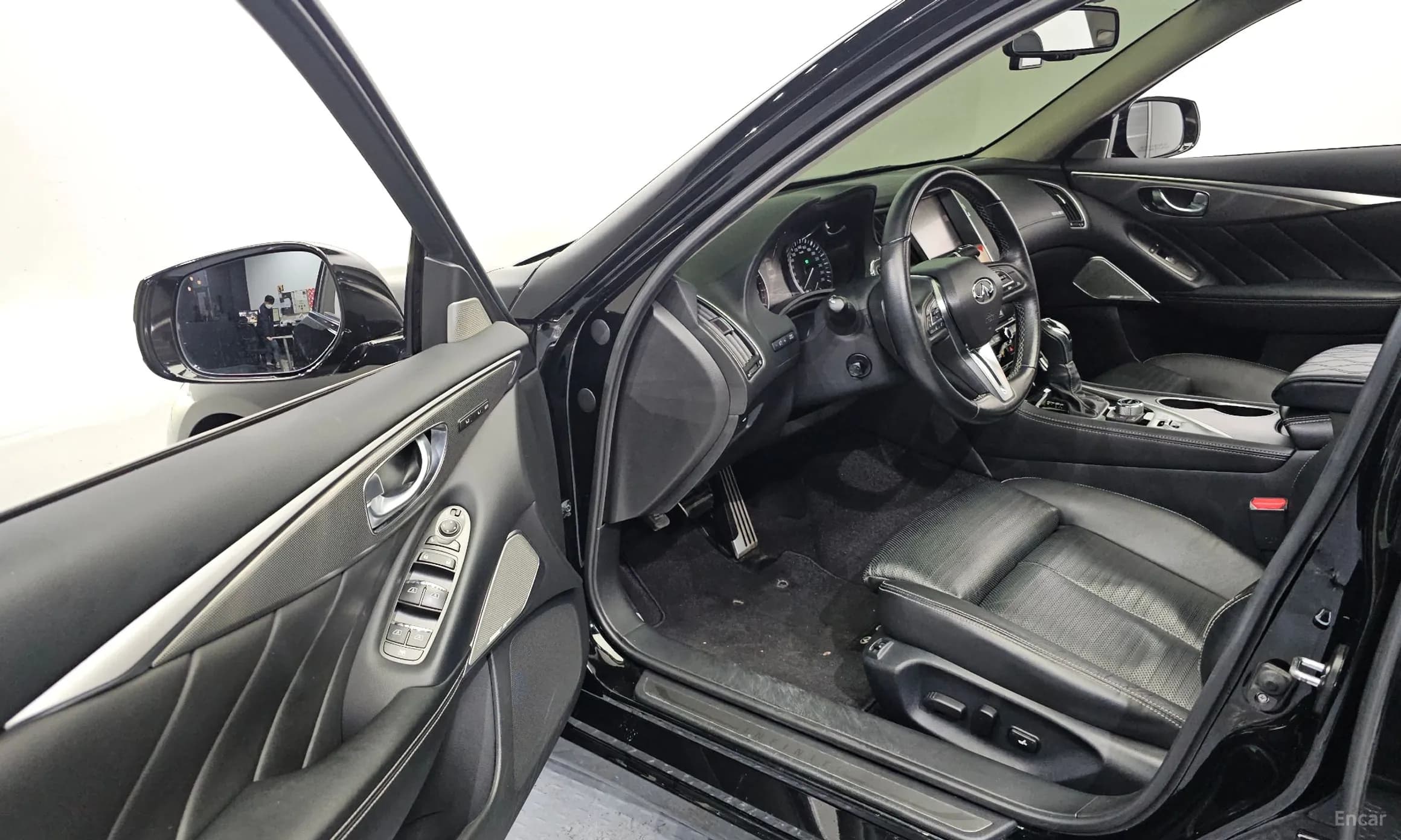 Q50