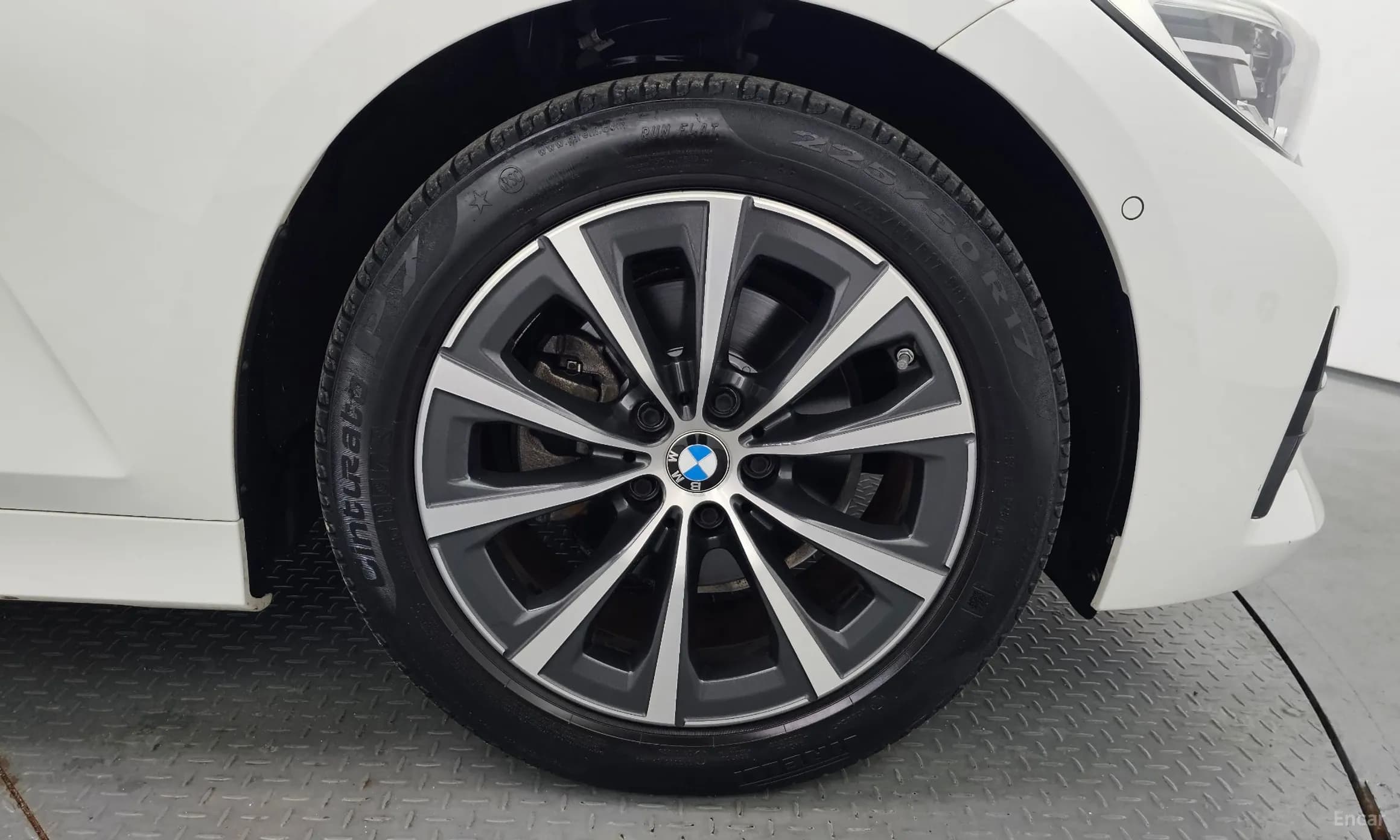 3 Series (G20)