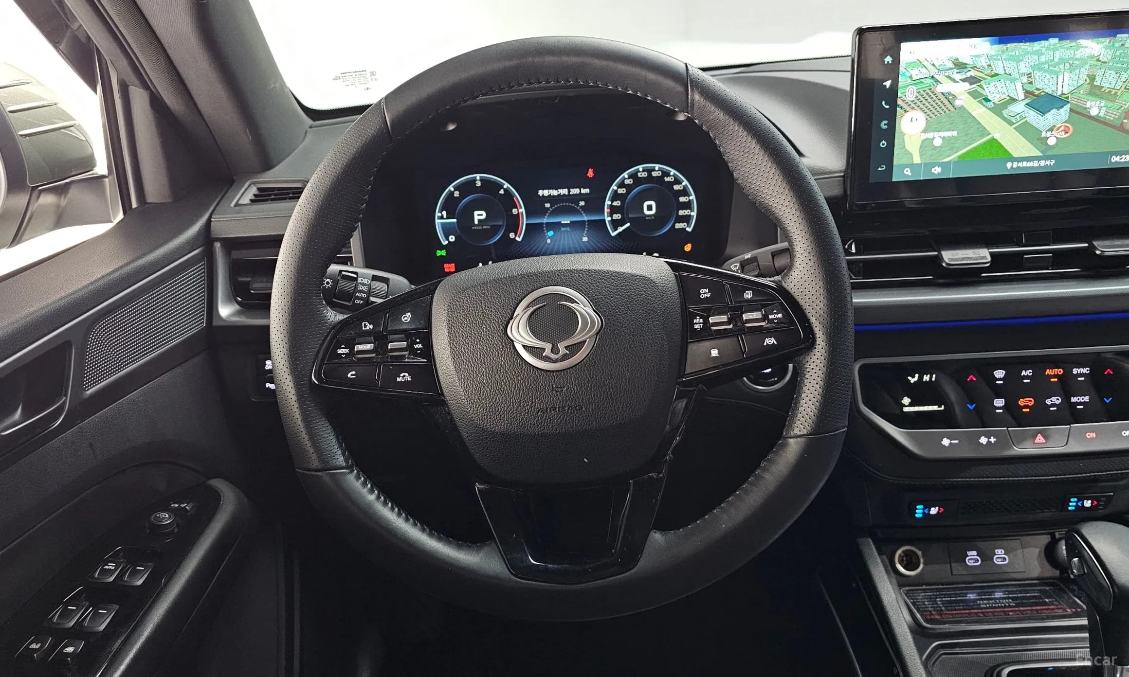 Rexton Sports Khan