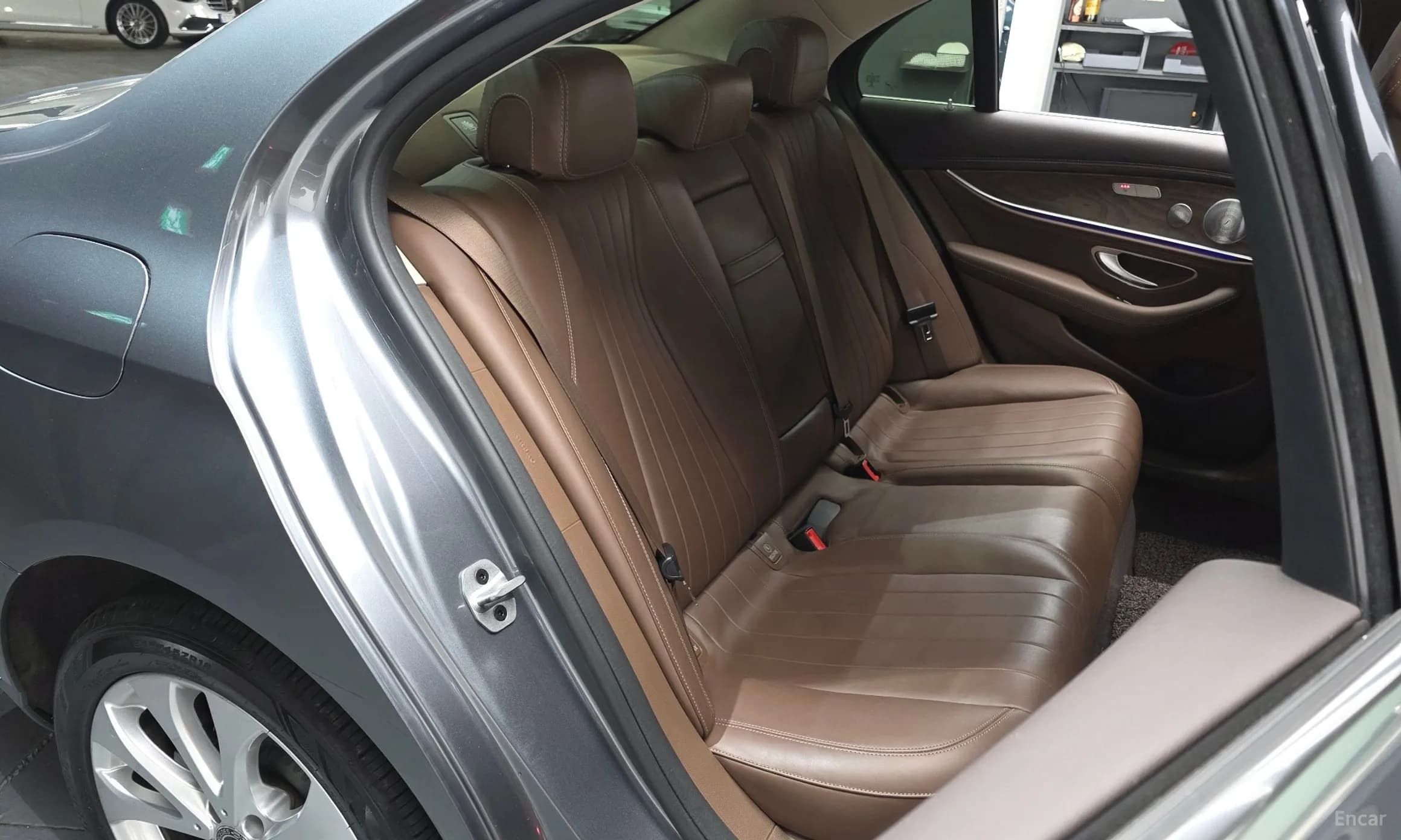 E-Class W213